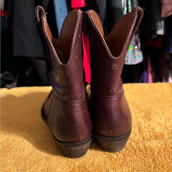 Lucky Brand Limited Edition ChantelX Re-Boot 10 Year Anniversary Bootie - Picture 2 of 4